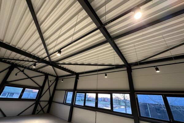 WhatsApp Image 2025-04-01 at 21.34.03